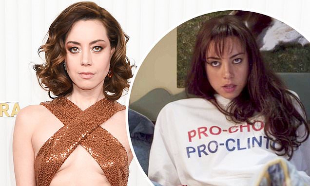 Featured image for Aubrey Plaza alleges director instructed her to masturbate on set.