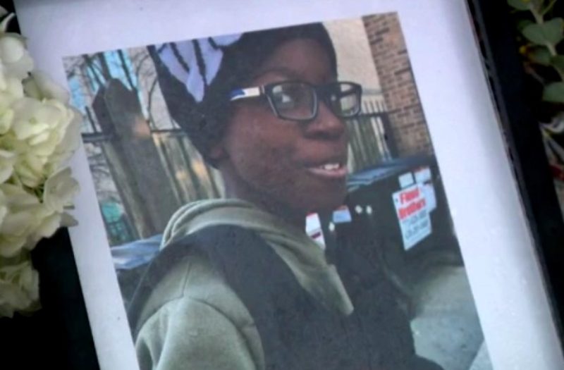 Featured image for "Released from Prison, Man Kills Boy Defending Pregnant Mom in Chicago Stabbing"