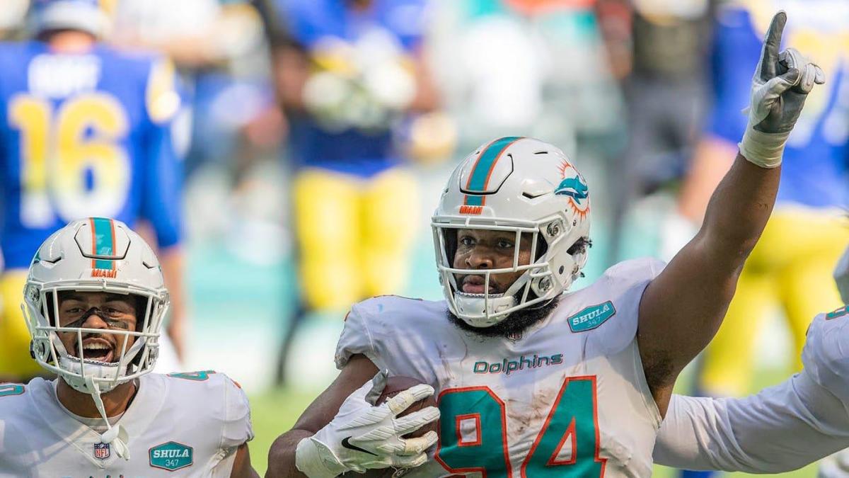 "Christian Wilkins Set to Test Free Agency After Dolphins Opt Against Franchise Tag"