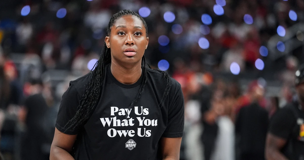 Featured image for WNBA All-Stars Make Bold Statement for Fair Pay During All-Star Weekend