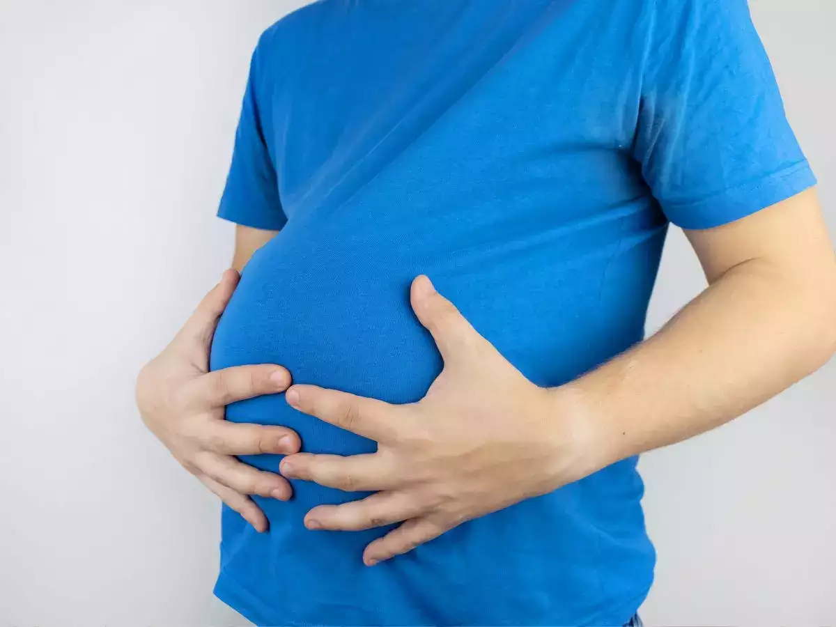 Featured image for "13 Natural Remedies to Beat Bloating and Feel Refreshed"