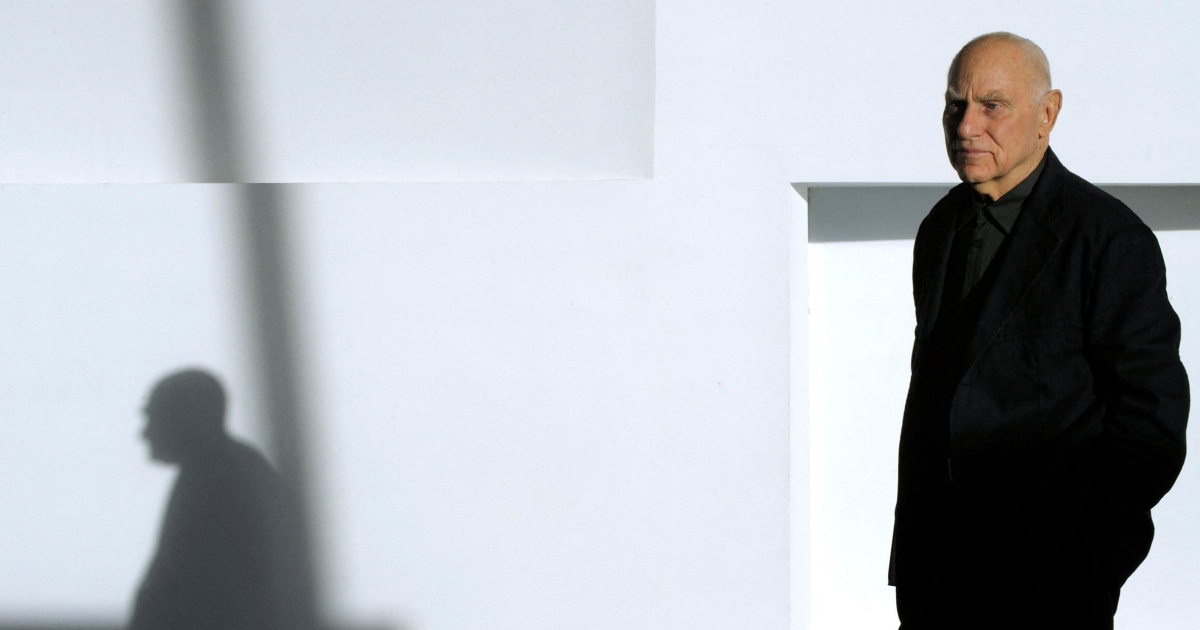 Featured image for "Remembering Richard Serra: The Legacy of a Steel Sculpture Poet"