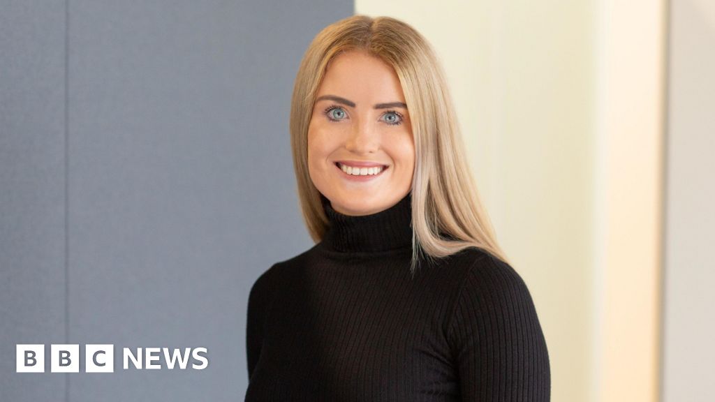 Featured image for Tragic Laos Deaths Highlight Dangers of Methanol in Fake Alcohol