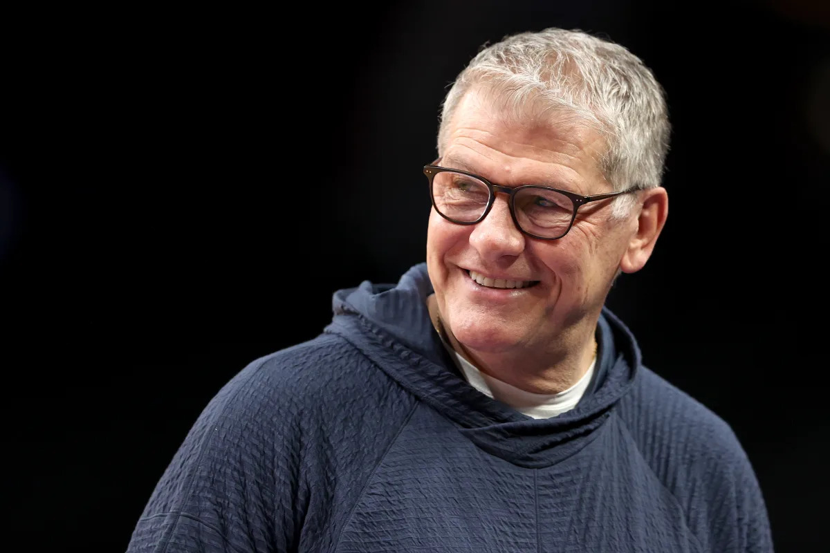 Featured image for Geno Auriemma Becomes Highest-Paid Women's Coach with UConn Extension