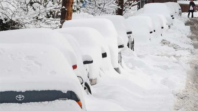 "New England Hit by Up to 2 Feet of Spring Snow and Wintry Mix"