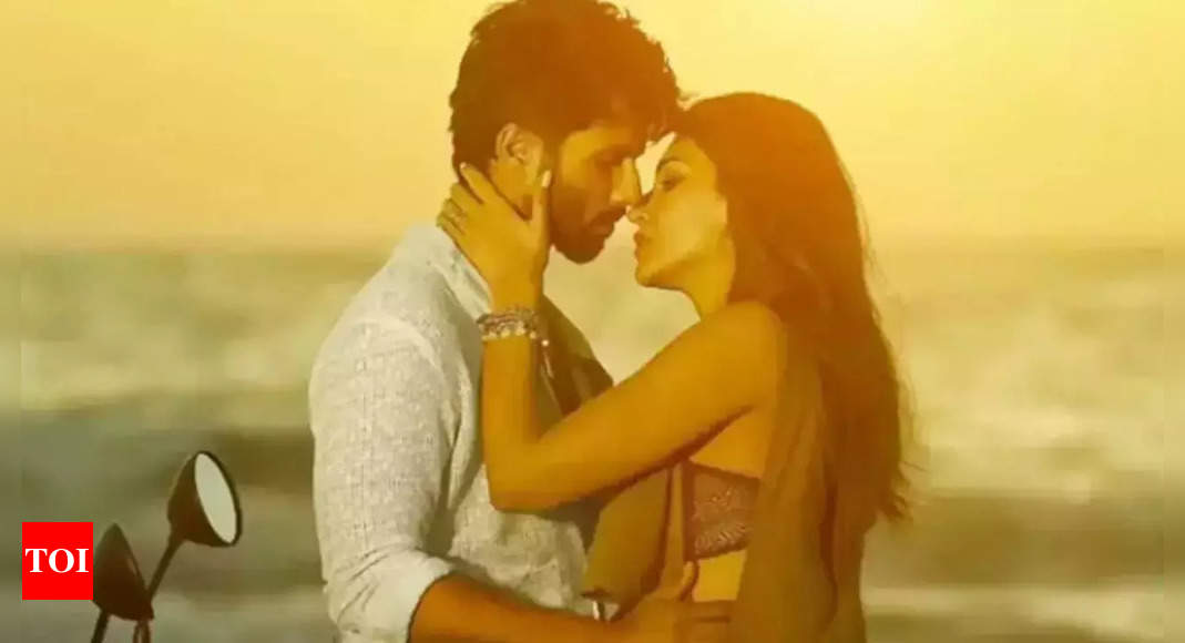 Featured image for 'Teri Baaton Mein Aisa Uljha Jiya' Creates Buzz with Advance Ticket Sales and Mixed Reviews