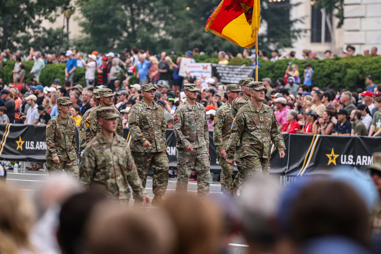 Pentagon Accepts $130 Million Private Donation to Pay Troops During Shutdown