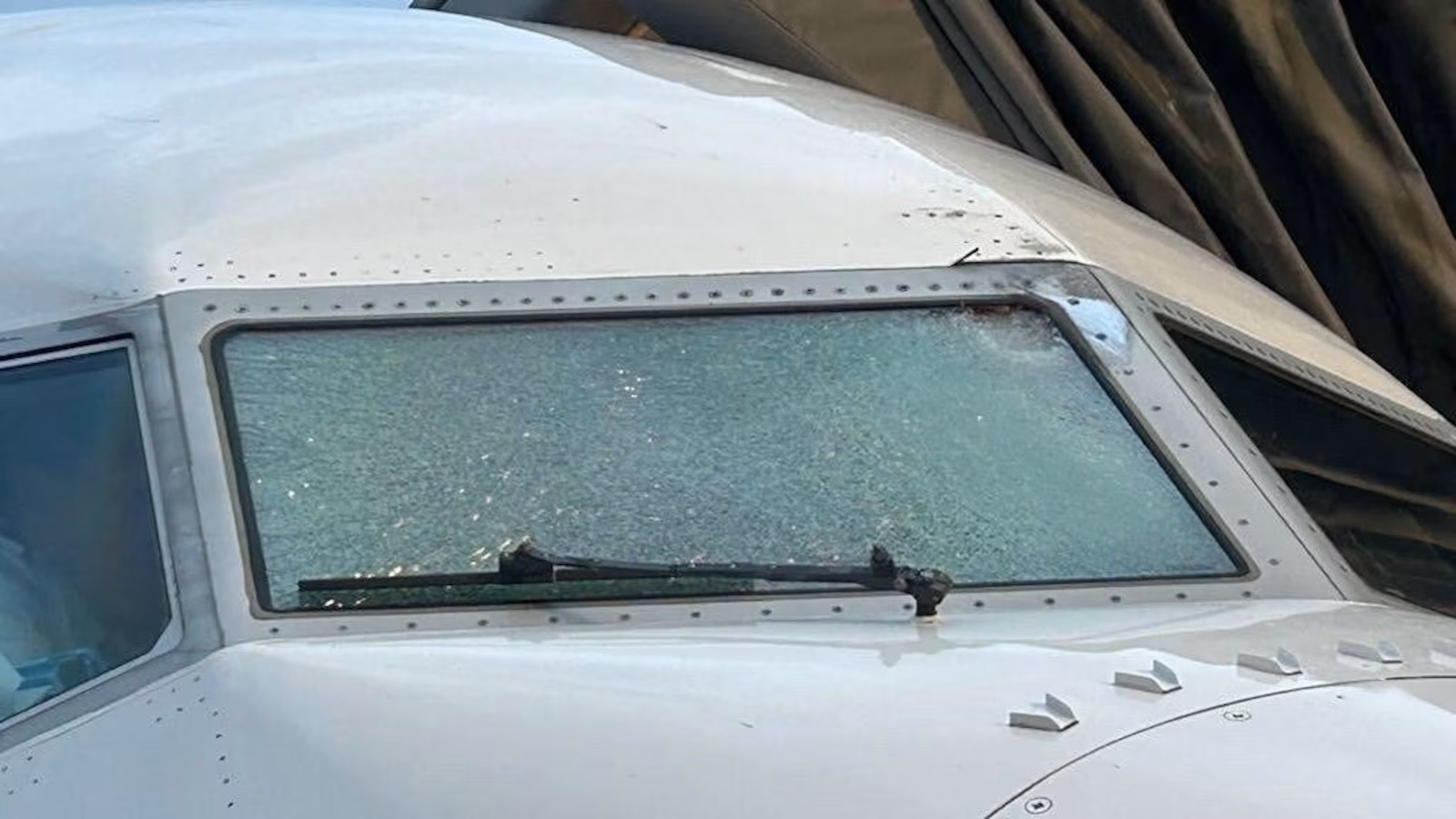 Featured image for Mystery Object Strikes United Flight at 36,000 Feet, Causing Damage and Fear