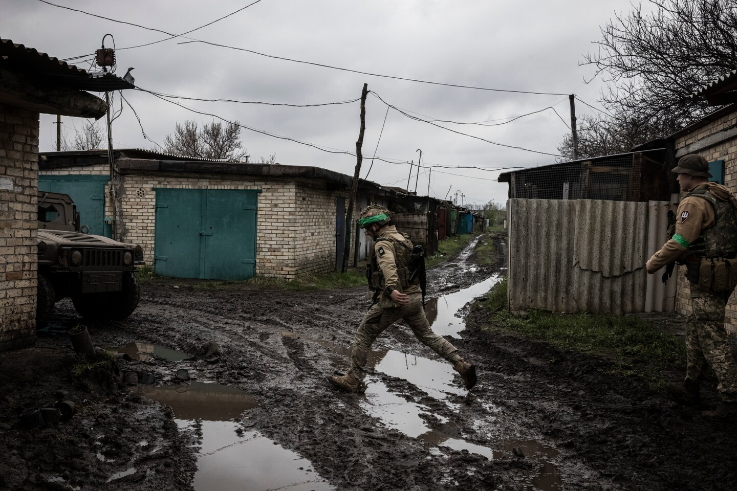 Ukrainian forces making progress in Bakhmut, says Wagner chief.