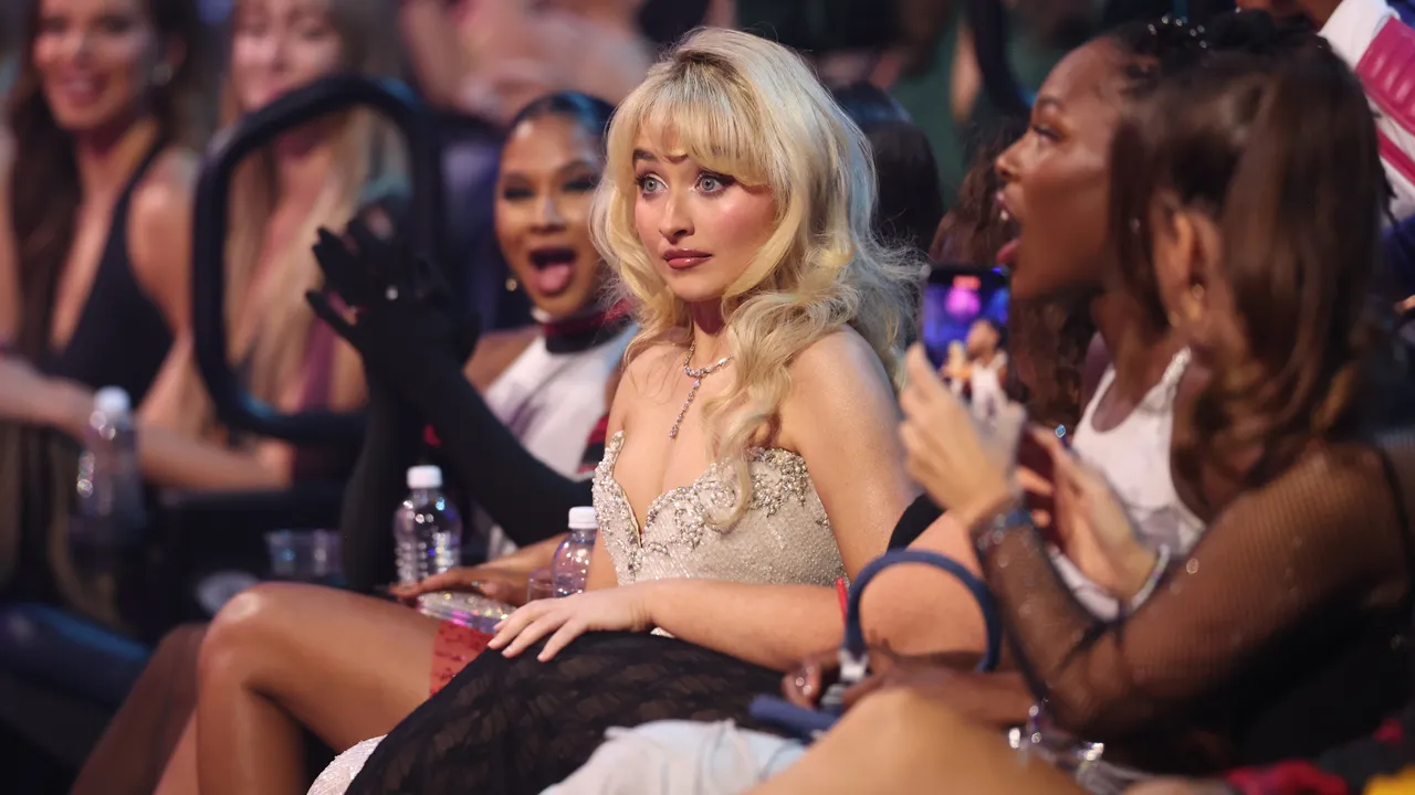 Featured image for MTV VMAs 2025: Ricky Martin to Make History and Receive Latin Icon Award