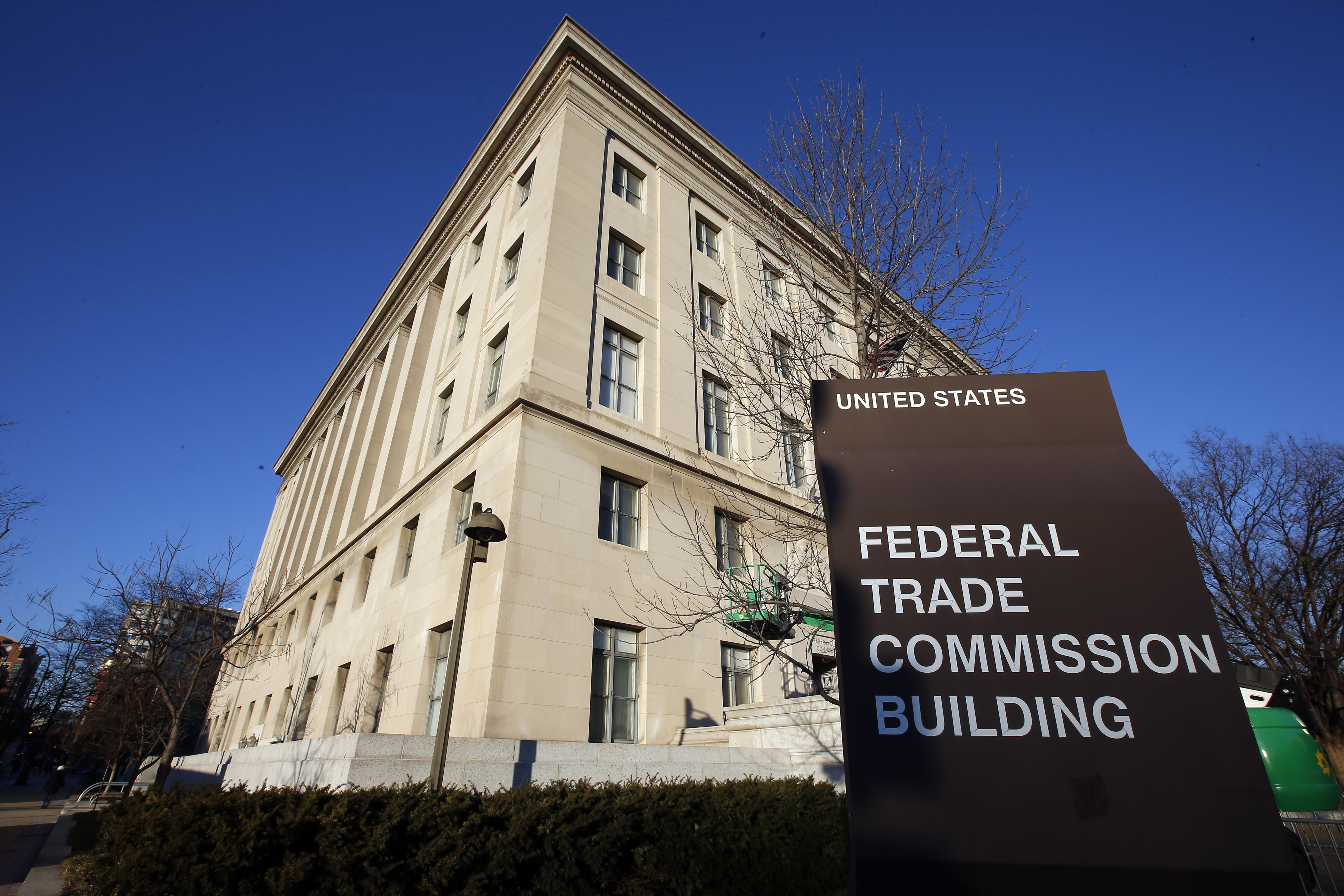 Antitrust scrutiny on digital pharma ads intensifies.