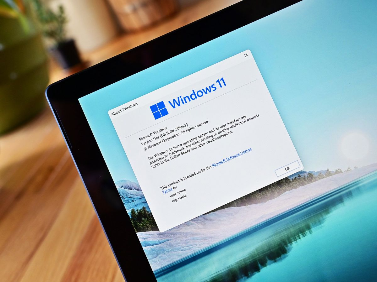"Microsoft's Windows 11 Update to Block Old PCs from Bypassing CPU Requirements"