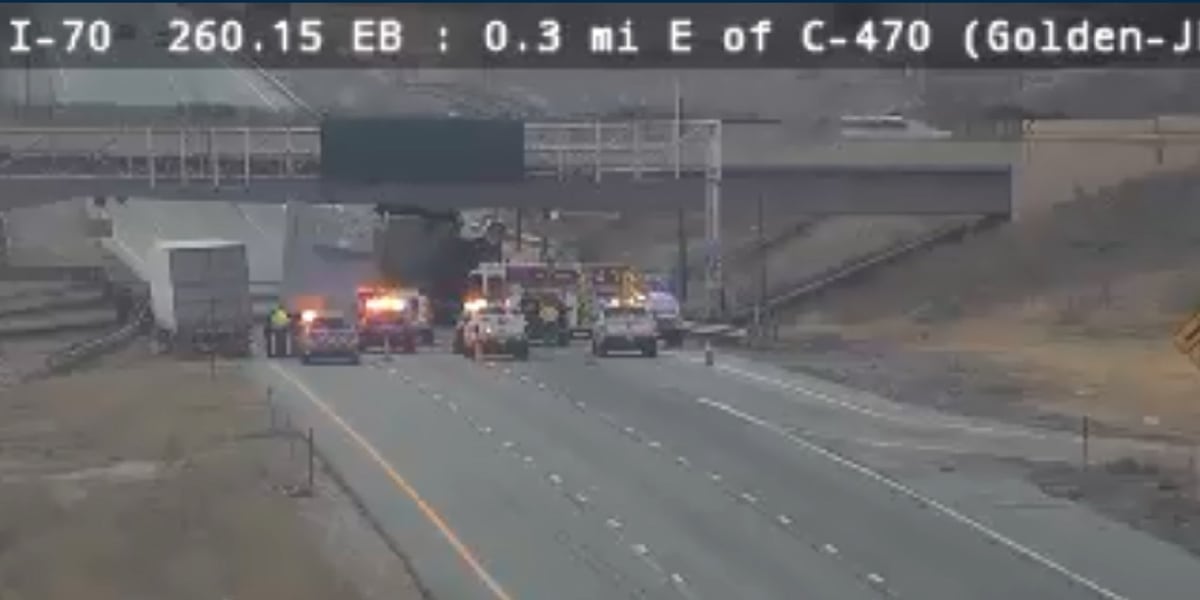 Featured image for Multiple Vehicle Crash on I-70 Leaves 5 Injured