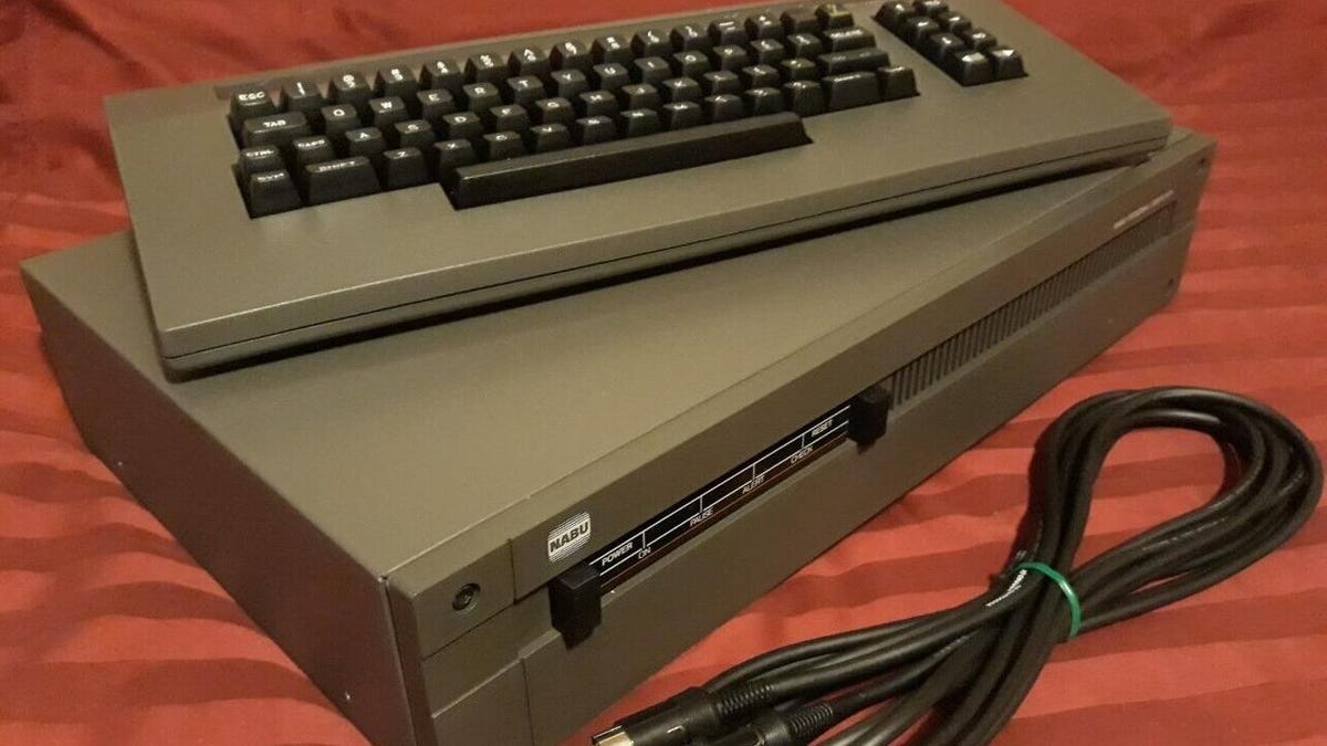 Featured image for Massive Collection of Vintage Computers Surfaces on eBay