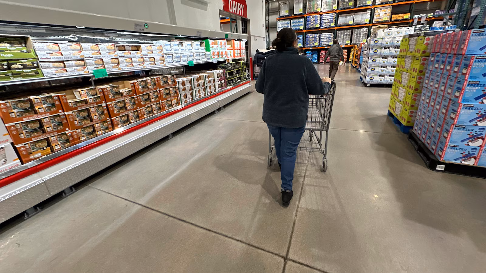 Featured image for US Economy Contracts More Than Initially Estimated in Q1