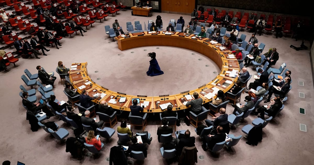 "UN Security Council Passes Resolution for Humanitarian Pauses in Gaza Amid Israel-Hamas Conflict"