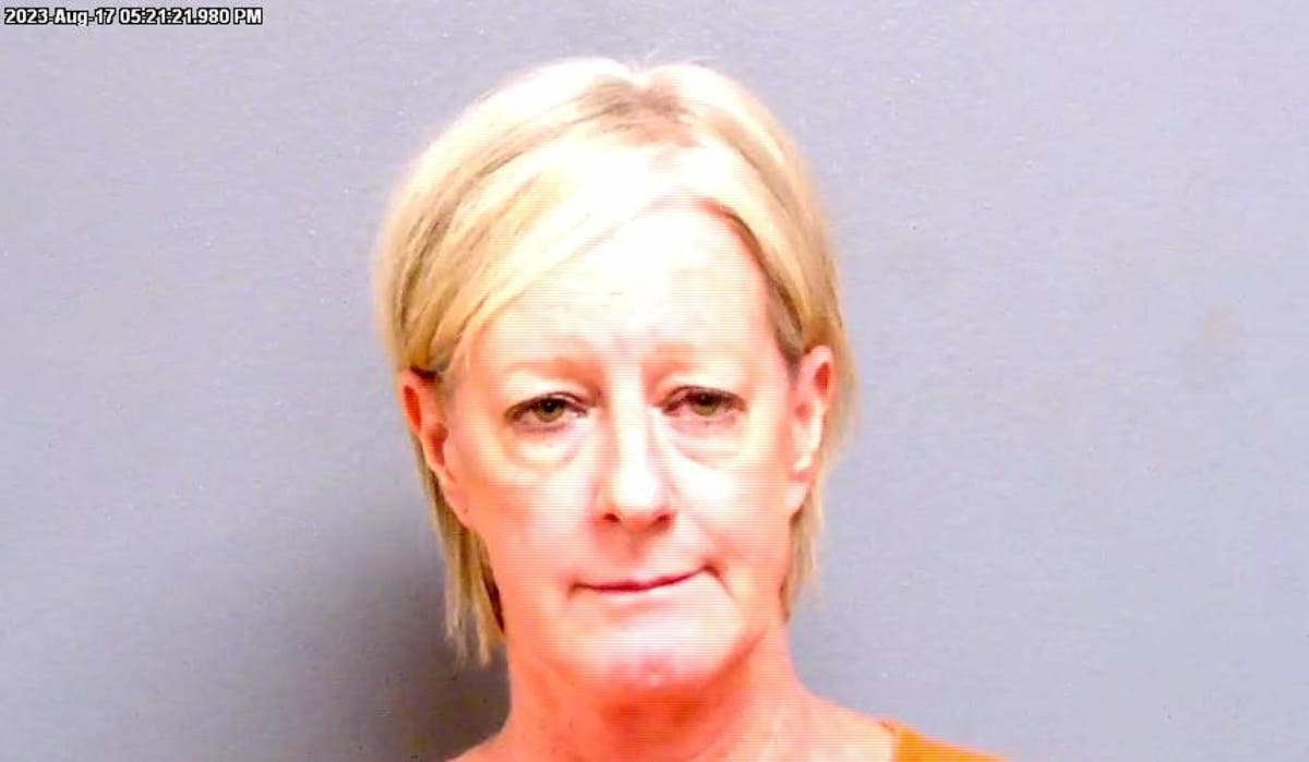 "Teacher's First Day Fiasco: Arrested for Classroom Wine"