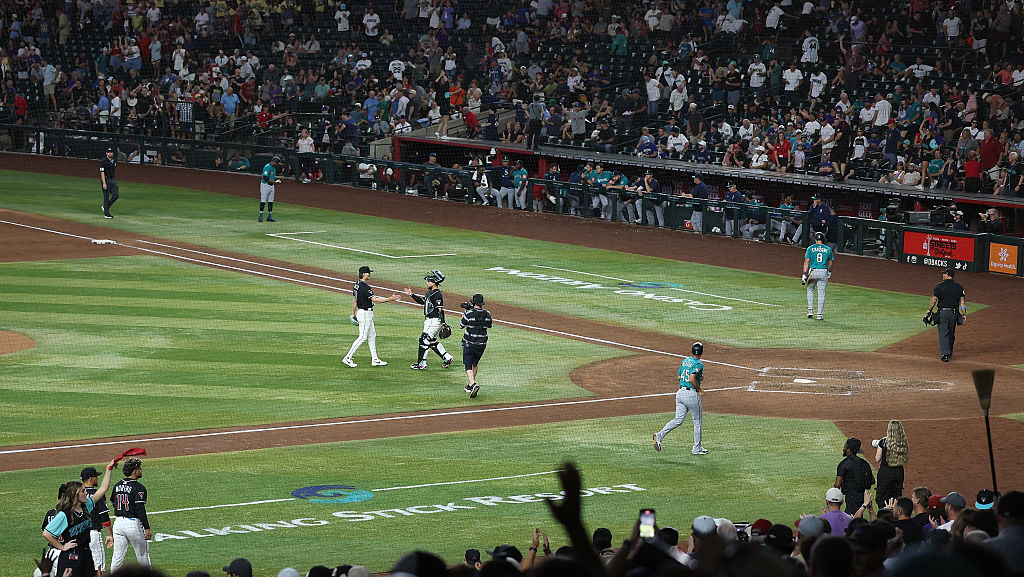 Featured image for Arizona Legislature Approves $500M for Chase Field Renovations