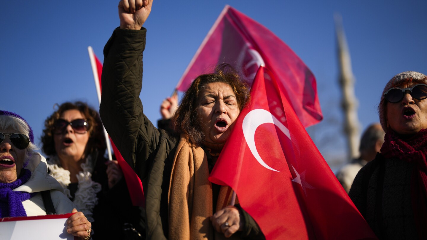 "Turkey to Finally Approve Sweden's NATO Membership Bid After Long Delay"