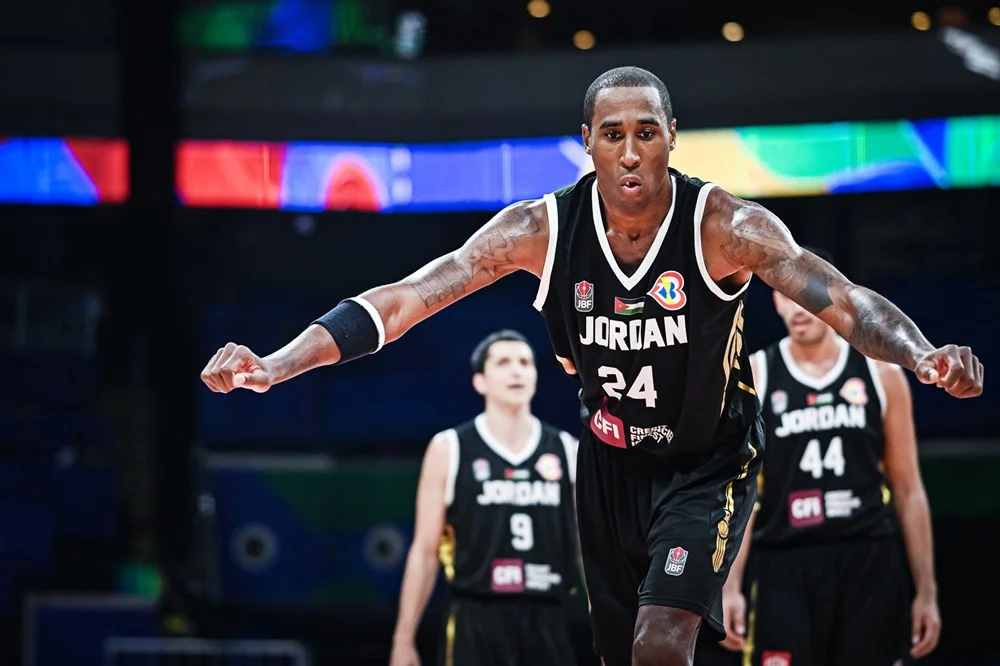 Rondae Hollis-Jefferson's Kobe-like performance captivates basketball fans worldwide