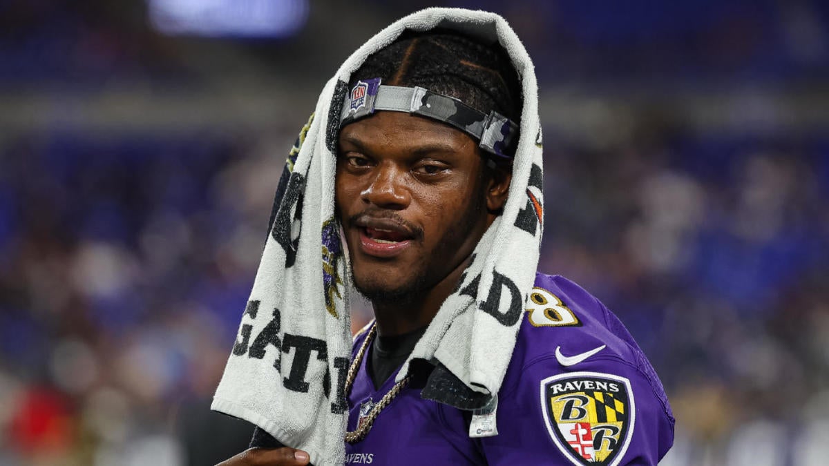 "NFL Updates: Rodgers' Phone Silence and Jets' GM on Lamar"