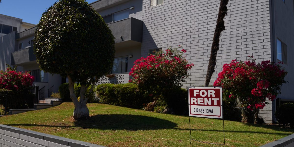 Featured image for Rent Prices Decline Nationwide, Making Renting More Affordable Than Buying