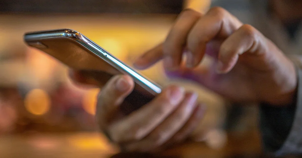 Apple's iPhone autocorrect update fixes "ducking" problem.