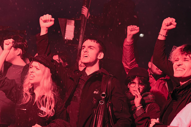 "Paris Protests: Garbage Piles Up as Retirement Age Sparks Unrest"