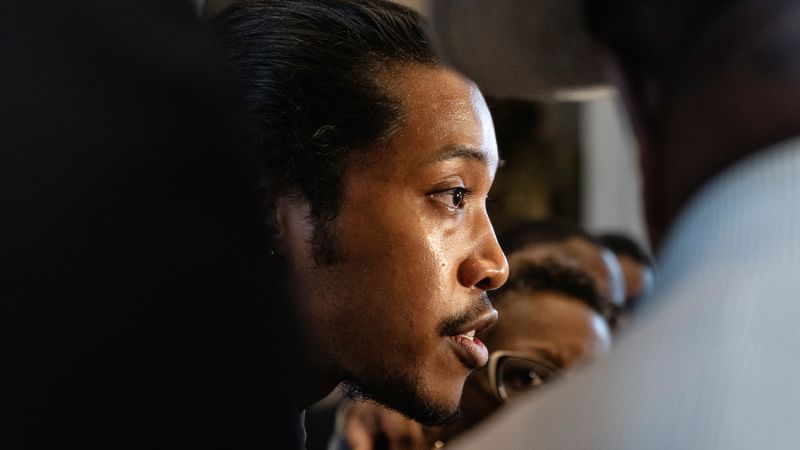 Tennessee Lawmakers Engage in Controversial Silencing Tactics During Special Session