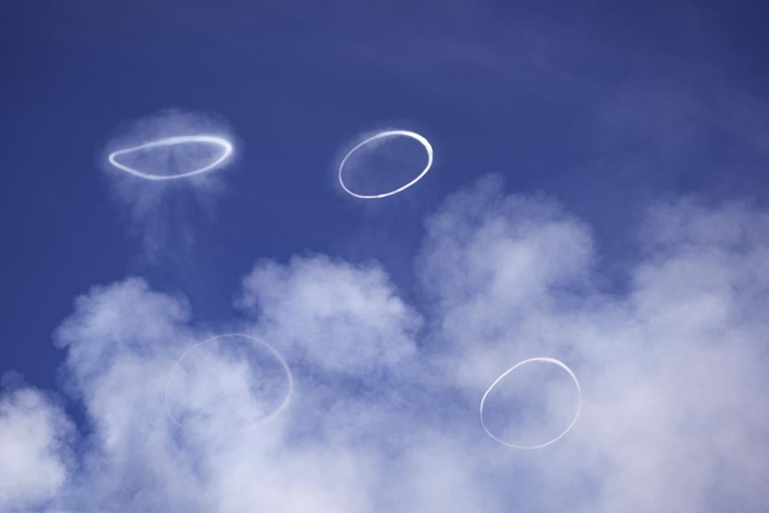 Featured image for "Mount Etna's Spectacular Smoke Rings Light Up Sicilian Sky"