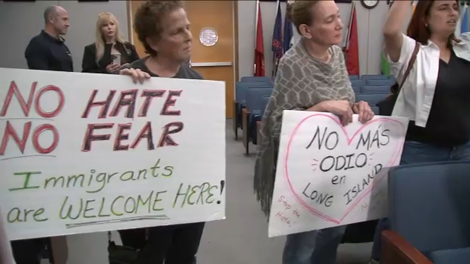 Suffolk County lawmakers aim to block NYC from sending asylum seekers.