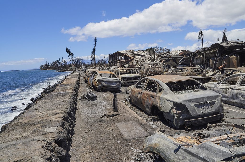 Featured image for Maui Emergency Office Faces Backlash for Delayed Response and Resignation