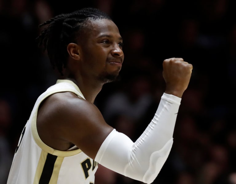 "Maui Invitational Showdown: Purdue Takes on Gonzaga in High-Stakes Basketball Clash"