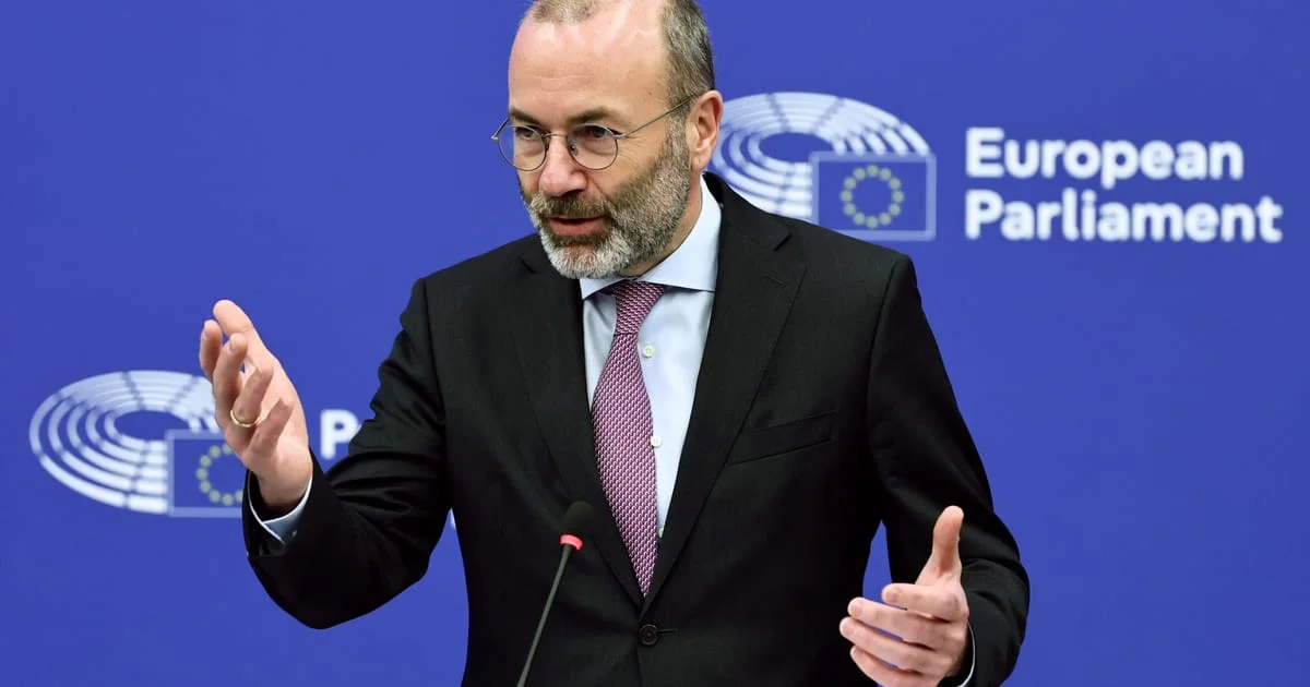Weber urges merger of EU Commission and Council presidencies for a single voice