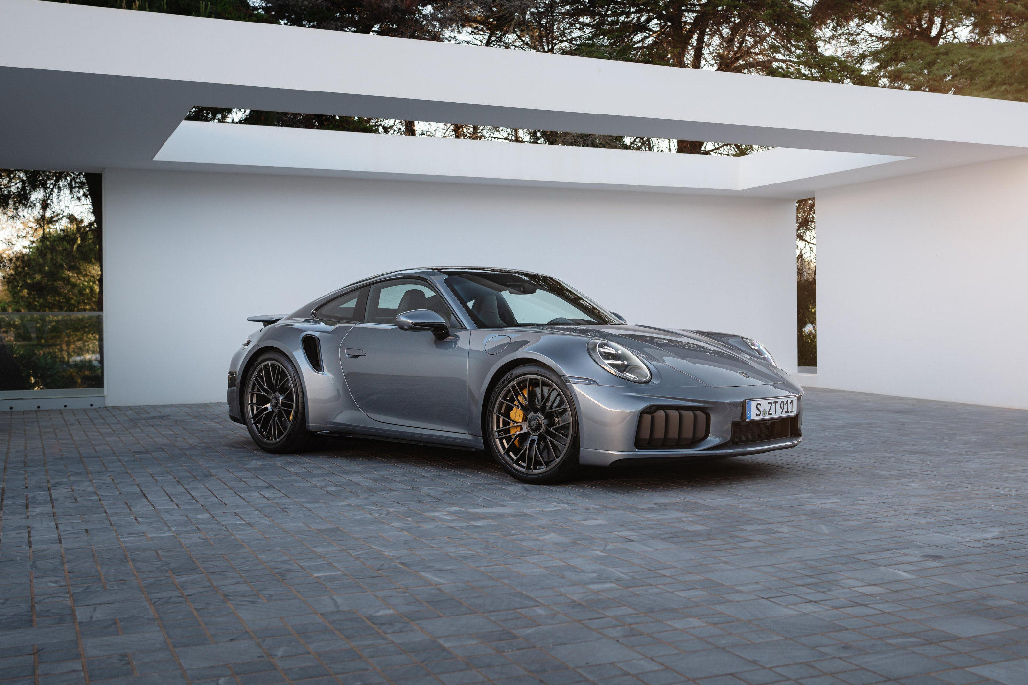 Featured image for Porsche 911 Turbo S: The Ultimate Hybrid Supercar