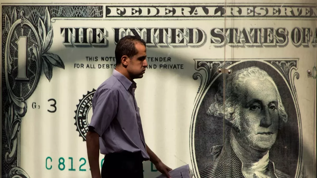 Featured image for US Deficit Expands Despite Record Tariff Revenue