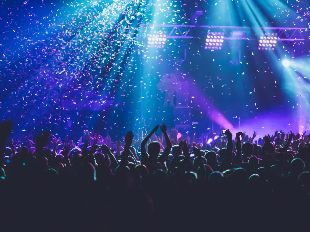 Featured image for Bay Area Drag Club and Oasis Nightclub Secure Last-Minute Rescues