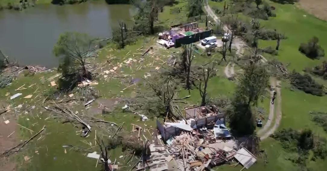 Featured image for EF-3 Tornado and Multiple Storms Devastate Southern Illinois