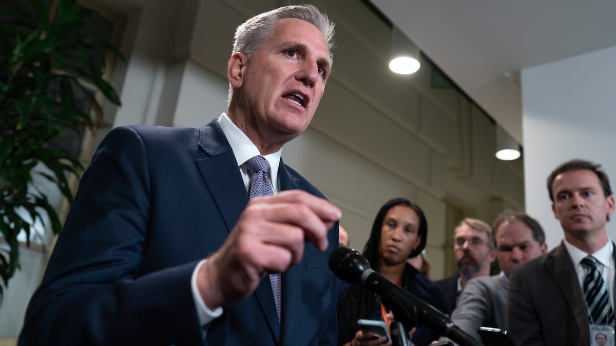Congress Successfully Avoids Government Shutdown with Bipartisan Agreement
