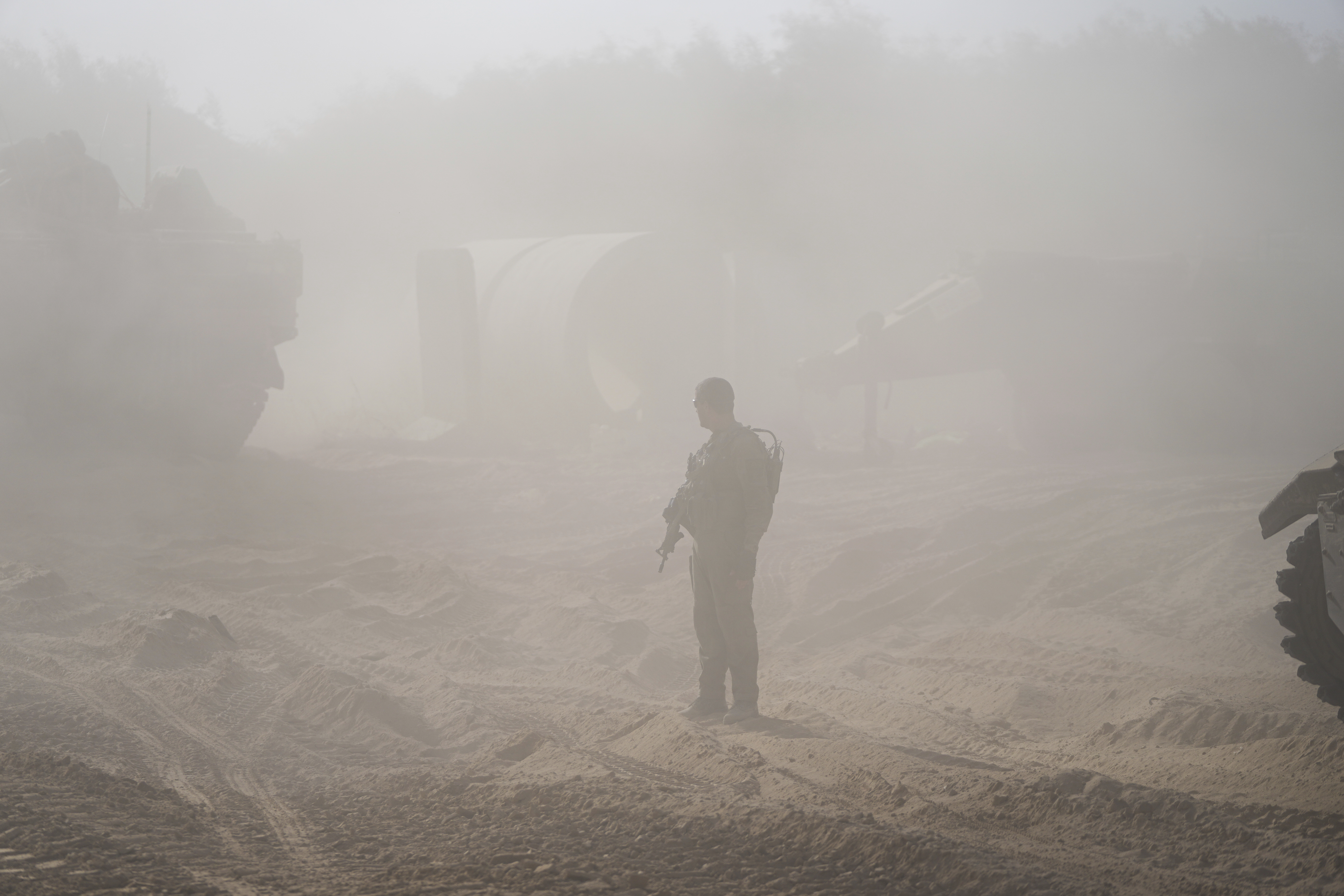 Michigan Couple's Harrowing Escape from Gaza: A Tale of Fear, Desperation, and Hope
