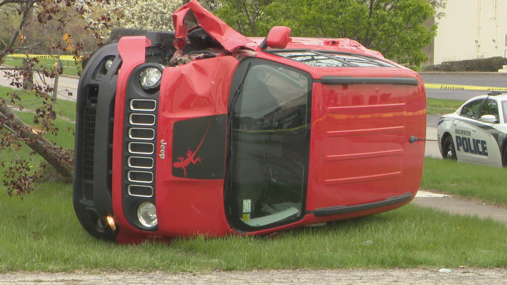 Rochester Rollover Crash Involving Armed Robbery Suspect and Victim.