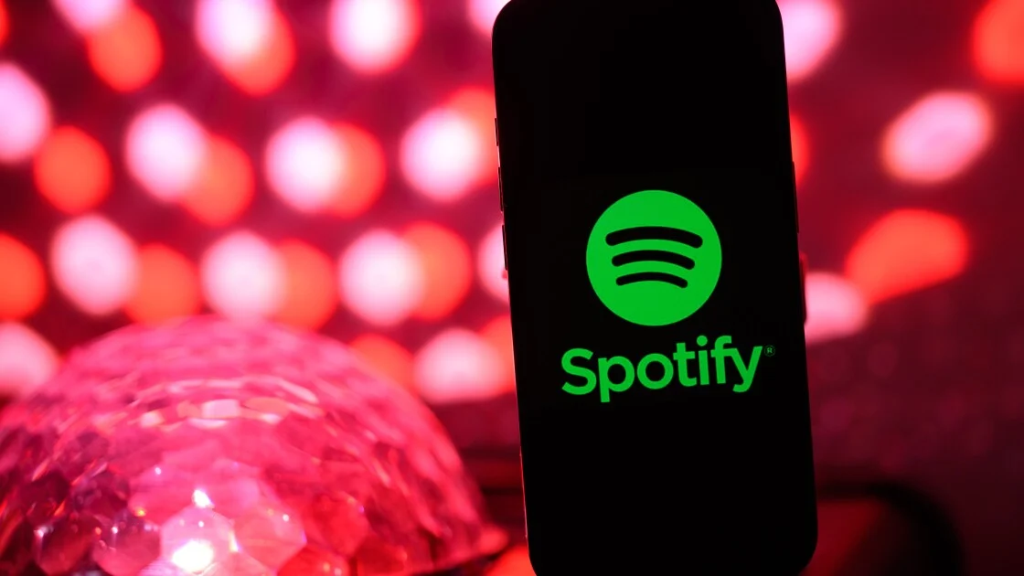 Featured image for Pirate Group Claims to Have Copied Entire Spotify Music Library