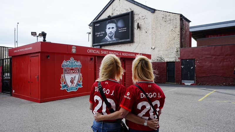 Liverpool Mourns the Loss of Soccer Star Diogo Jota