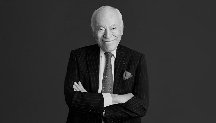 Featured image for Legendary Cosmetics Executive Leonard Lauder Passes Away at 92