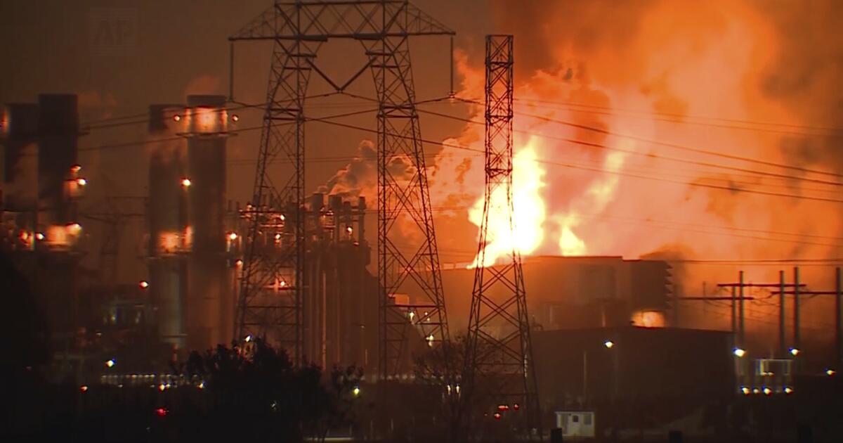 Featured image for PG&E's Battery Plant Restart Fails After County Objections