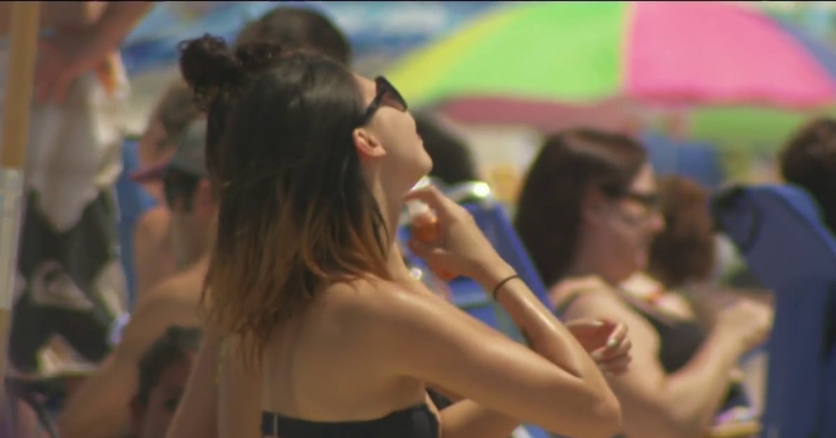 "Experts Debunk Anti-Sunscreen Myths Spread by Influencers"