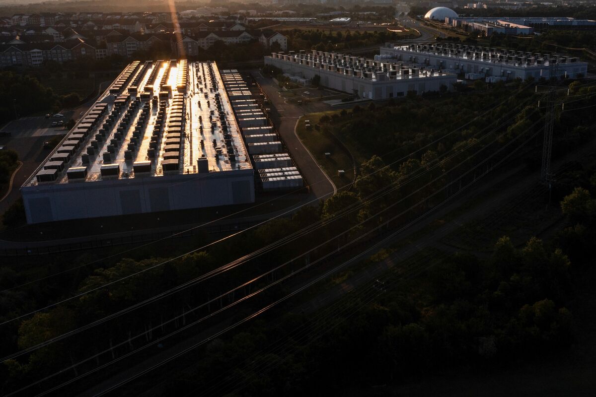 U.S. Electricity Prices Surge, Sparking Consumer Concerns