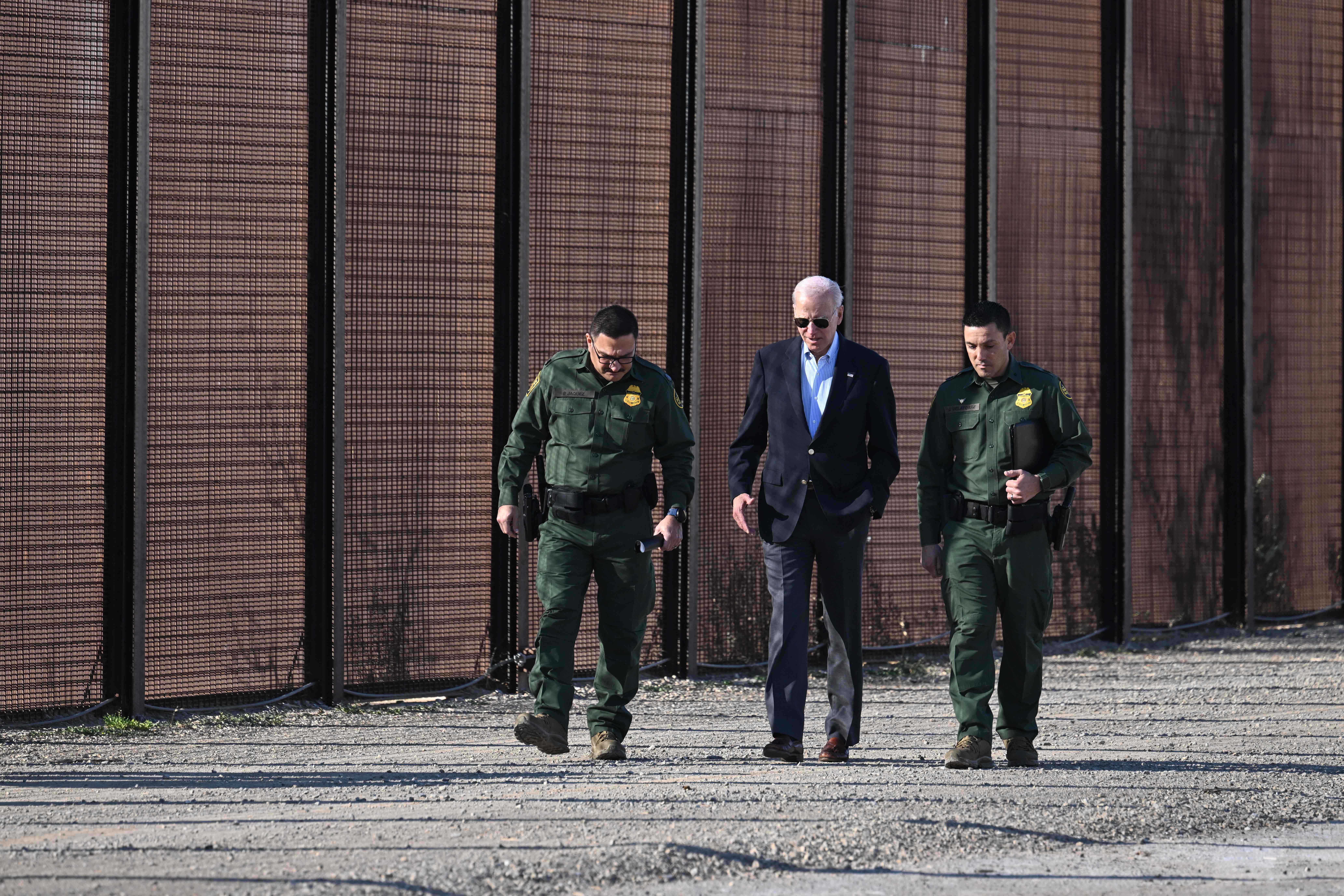 "Trump and Biden's Dueling Border Visits Set for Thursday"