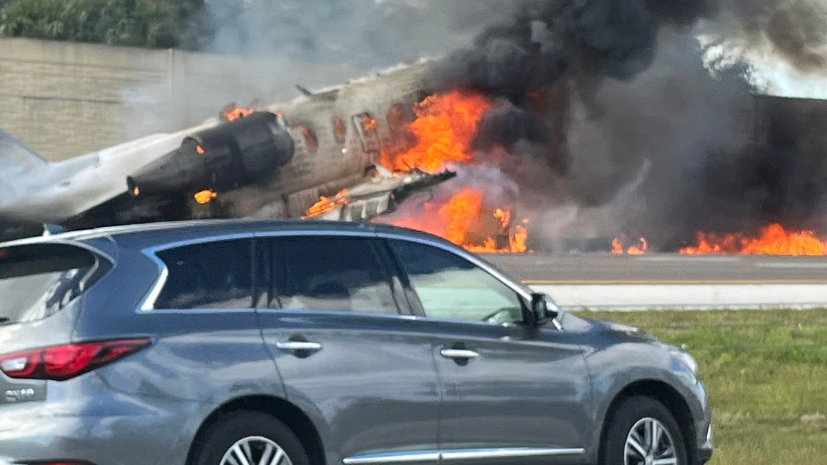 Featured image for Fatal Plane Crash Claims Two Lives on Florida's I-75