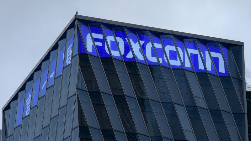 Foxconn Abandons $19.5 Billion Chip Project in India